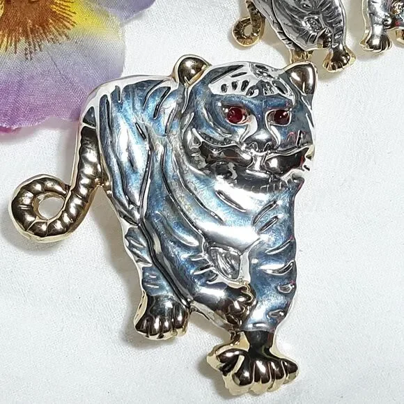 Silver Tone Tiger Earrings & Pendant/Pin Set Statement Best Brand Wild Animal - Picture 2 of 11